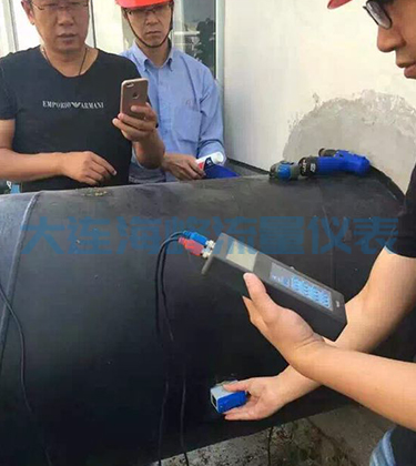 大连海峰手持式超声波流量计的特点及使用步骤