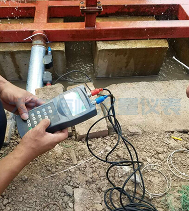 大连海峰手持式超声波流量计的应用